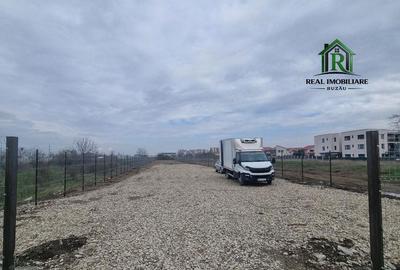 Spațiu comercial, de 2,200 mp, în Orizont