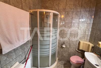 Casă individuală cu 2 camere decomandat cu Canalizare în Mihai Viteazul - 12