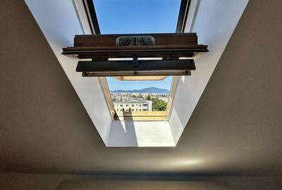 Apartament la mansarda, zona Garii - 5