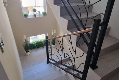 LEORDENI-STRADA SPERANTEI-VILA DUPLEX - 23