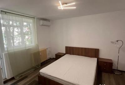 Apartament cu 4 camere decomandat în Rahova - 7