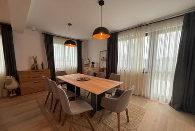 Casă cu 5 camere cu Canalizare în Central - 3