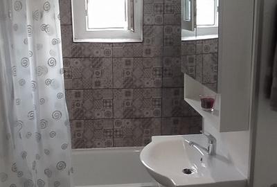 Ap de inchiriat central H-uri - 2