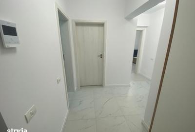 Apartament cu 3 camere decomandat în Apărătorii Patriei - 7