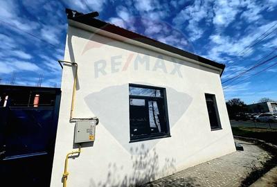 Inchiriez Spatiu comercial zona Intim - 2