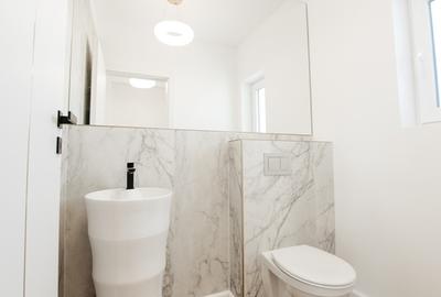 Casă cu 5 camere cu Canalizare în Fundeni - 1