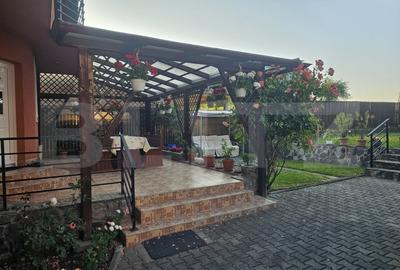 Casa solida cu teren generos - Voiniceni, 1138 mp, zona linistita - 2
