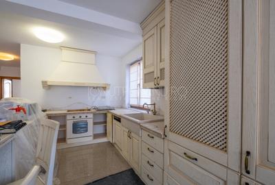 Casă individuală cu 6 camere cu Teren 300 Mp în Băneasa - 2