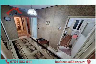 Apartament cu 2 camere decomandat în Cornișa