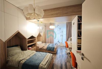 Apartament cu 4 camere decomandat în Tractorul - 15