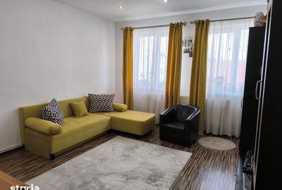 Apartament cu 3 camere în Palas - 10