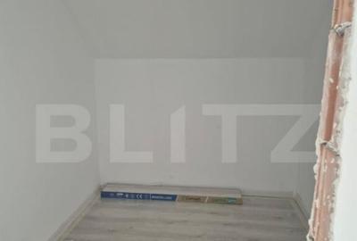 Casă cu 4 camere cu Teren 500 Mp în Corunca - 2