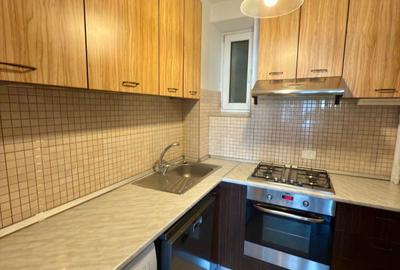 Apartament cu 3 camere decomandat, mobilat în Universitate - 11