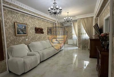 Apartament cu 4 camere semidecomandat, mobilat în Mamaia-Sat