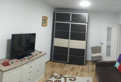 Garsonieră decomandată în Sânpetru - 9