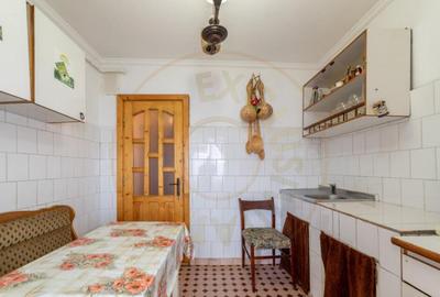 Apartament 3 camere - Topoloveni, Central - 6