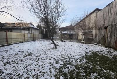 Casă cu 3 camere cu Teren 667 Mp în Central - 1