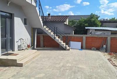 Spatiu comercial,stradal ,productie ,show room,catering ,laborator cofetarie,sali cursuri ,dansuri. - 2