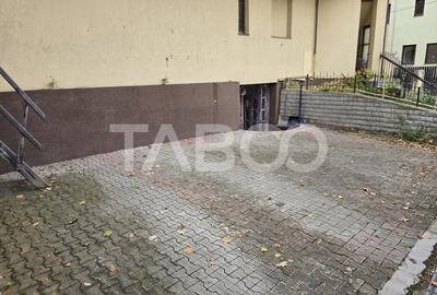 Spatiu comercial de vanzare 55 mp curte parcare zona Central din Sibiu - 11