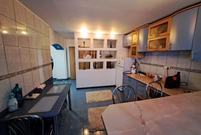 Ultracentral Târgoviște,  vânzare apartament 4camere/2balcoane - 7