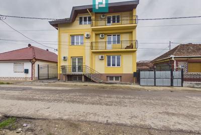 Casă individuală cu 12 camere cu Canalizare în Băile 1 Mai - 46