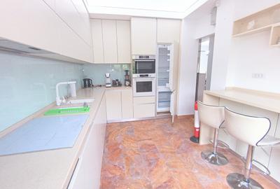 Vila  in Cartierul Tomis plus -propietatea perfecta - 9