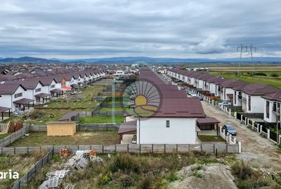 Casă cu 4 camere cu Canalizare în Tărlungeni - 19