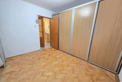 Apartament 3 camere bloc reabilitat Berceni - Emil Racovita - 5
