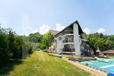 Vila exclusivista cu piscina si panorama de vis Cisnadioara - 8