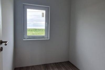 Proprietar Duplex P+M Cochet intrare Remetea - 159.900 Eur - 9