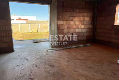 Duplex cu 3 camere cu Canalizare în Moșnița Nouă - 6