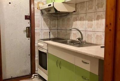 Inchr. Camera de Camin, supr. 20.mp., etajul 1, mobilata si utilat str. Celulozei - Santierul Naval - 11