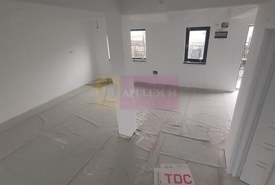 Casă individuală cu 4 camere cu Canalizare în Est - 27