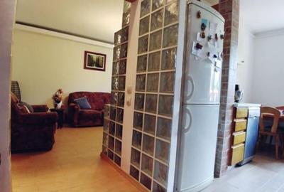 Vand apartament 3 camere Emil Racovita - 8