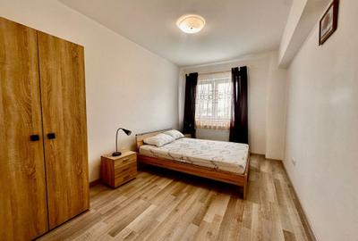 Apartament cu 3 camere decomandat în Tractorul - 5