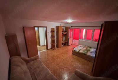 Garsonieră decomandată în Central - 5