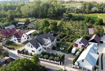 Casă individuală cu 5 camere cu Canalizare în Chintinici - 2