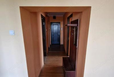 Apartament 4 camere Rosiorii de Vede (str. Oltului), 85mp - 3