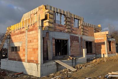 Casă cu 5 camere cu Teren 1100 Mp în Ciurila - 12