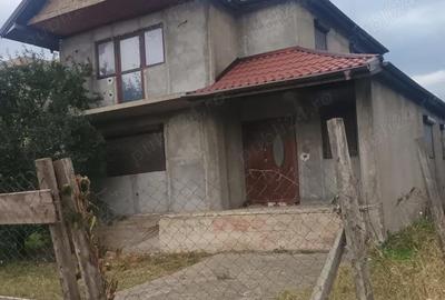 Casa tip P+1 Ramnicu-Sarat
