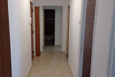 Apartament cu 2 camere decomandat în Cetate - 2