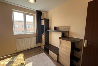 Apartament cu 4 camere semidecomandat, mobilat în Central - 27