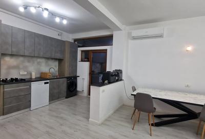 Apartament cu 4 camere decomandat, mobilat în Tomis Plus - 2