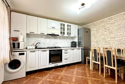 Apartament 3 camere, 2 balcoane inchise, loc de parcare, zona Junior - 3