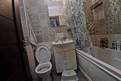 Apartament cu 3 camere decomandat în Titan - 4