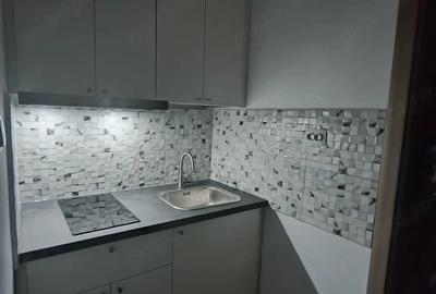 Garsonieră decomandată în Complex Studențesc - 1