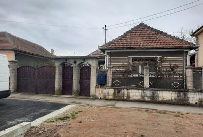 Casă cu 3 camere în Rontău - 4