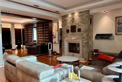 Apartament cu 8 camere decomandat în Herăstrău - 8