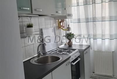 Apartament cu 3 camere semidecomandat în Circumvalațiunii - 20