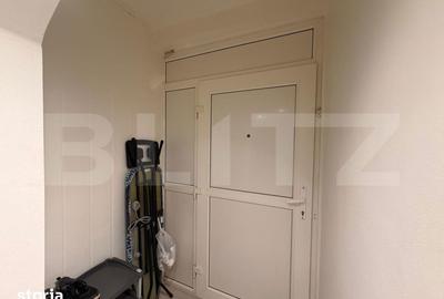 Apartament cu 2 camere decomandat în Rovine - 4